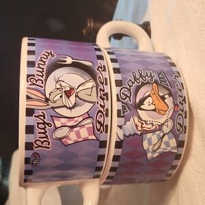EUC set of 2 Bugs Bunny & Daffy Duck 4 x 2.5 inch soup/drink mugs